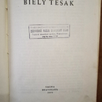London - Biely tesák