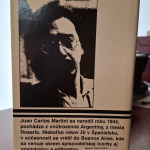 Martini Juan Carlos - Nedokonalý prízrak na letisku