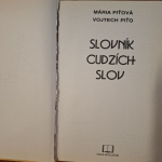 Slovník cudzích slov - Mária Piťová, Vojtech Piťo